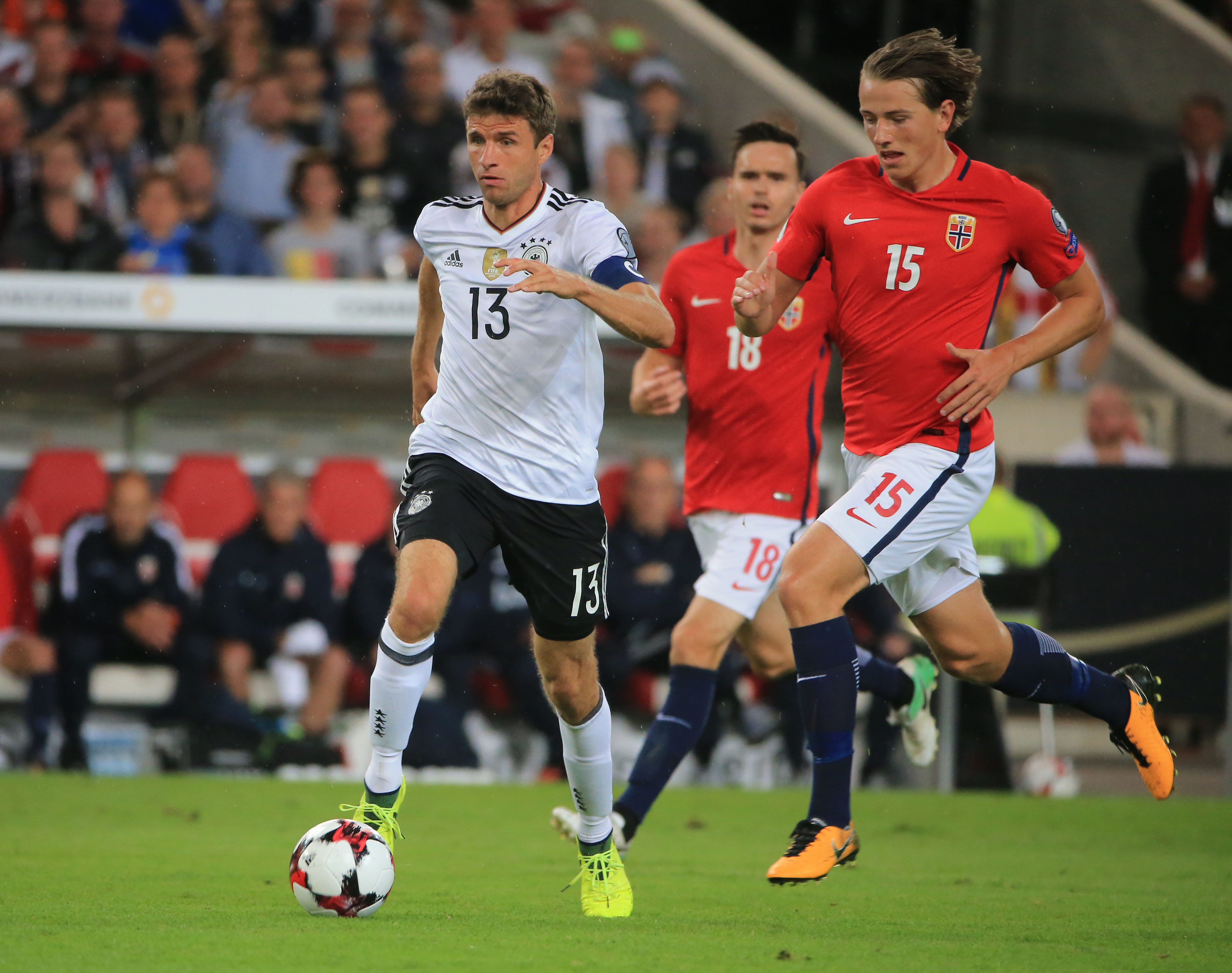 星空体育-Karsa连续十二场比赛得分超过领先优势明显，德国队不断突破！